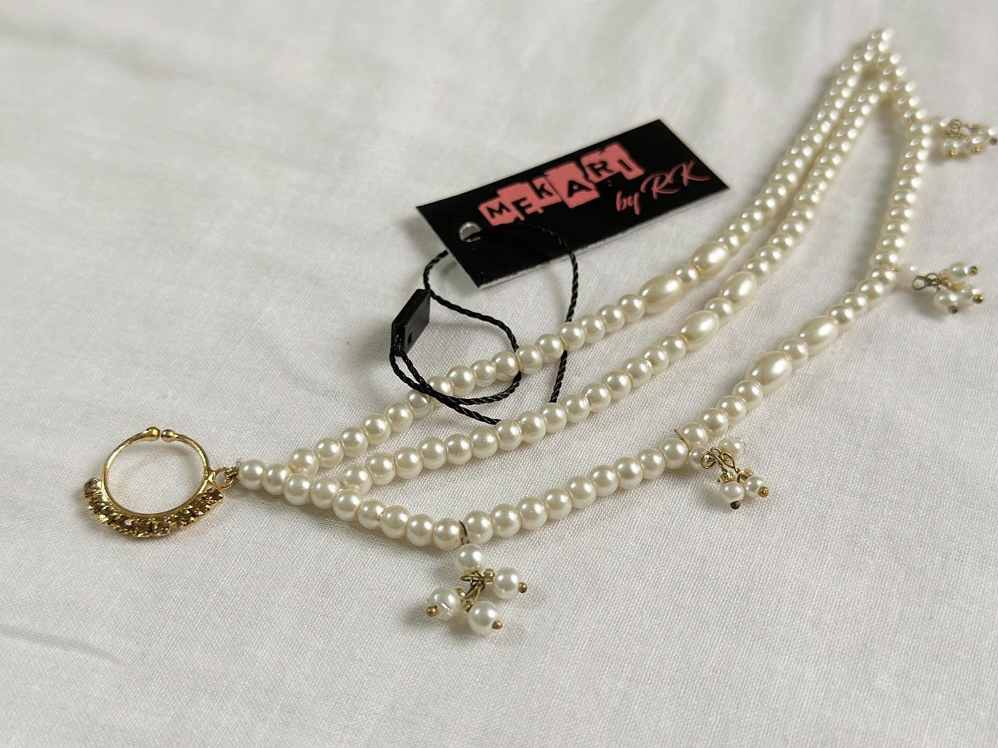 Minimal Tri Layer Pearl Nath