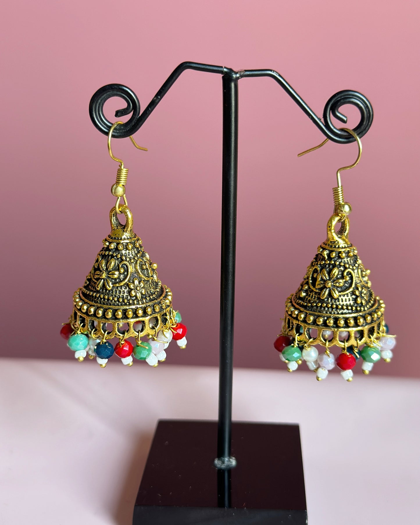 Amna Jhumki