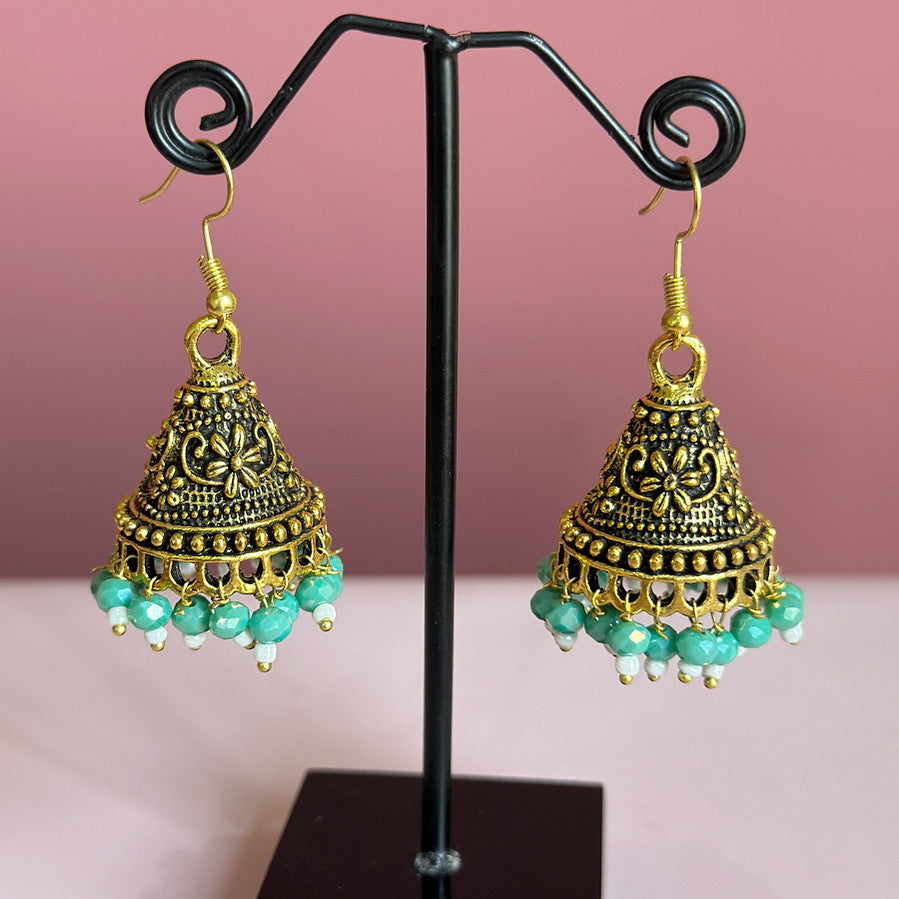 Amna Jhumki