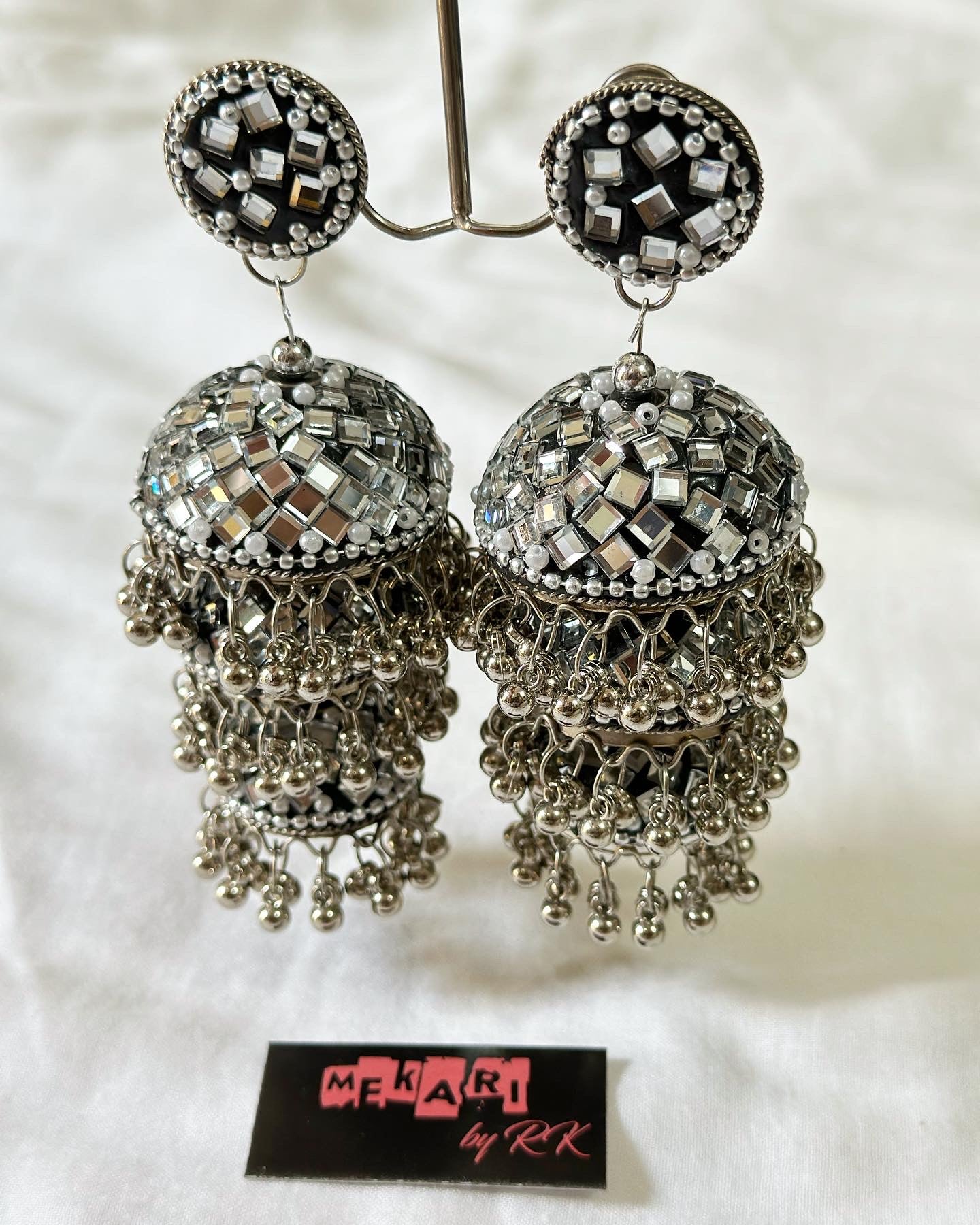 Kiran Jhumka