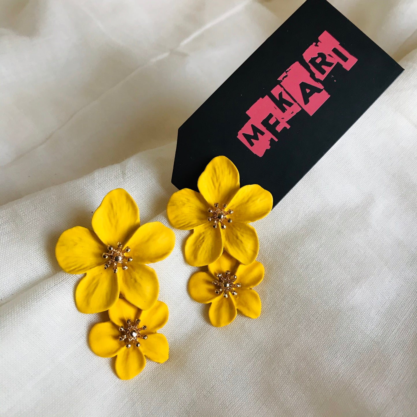 DUAL FLOWER STUD