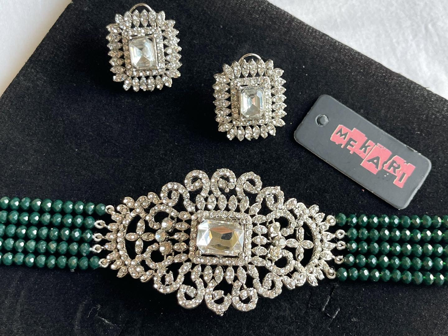 Elsa Choker Set
