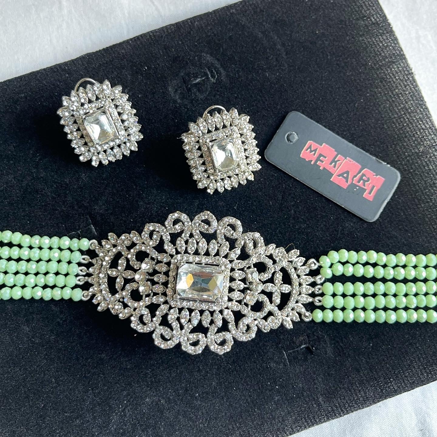 Elsa Choker Set