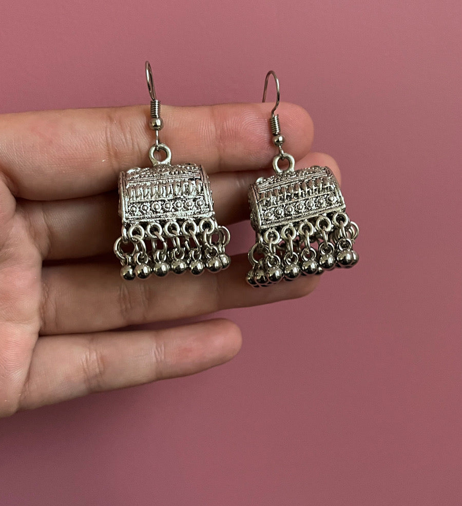 Rectangular Jhumki