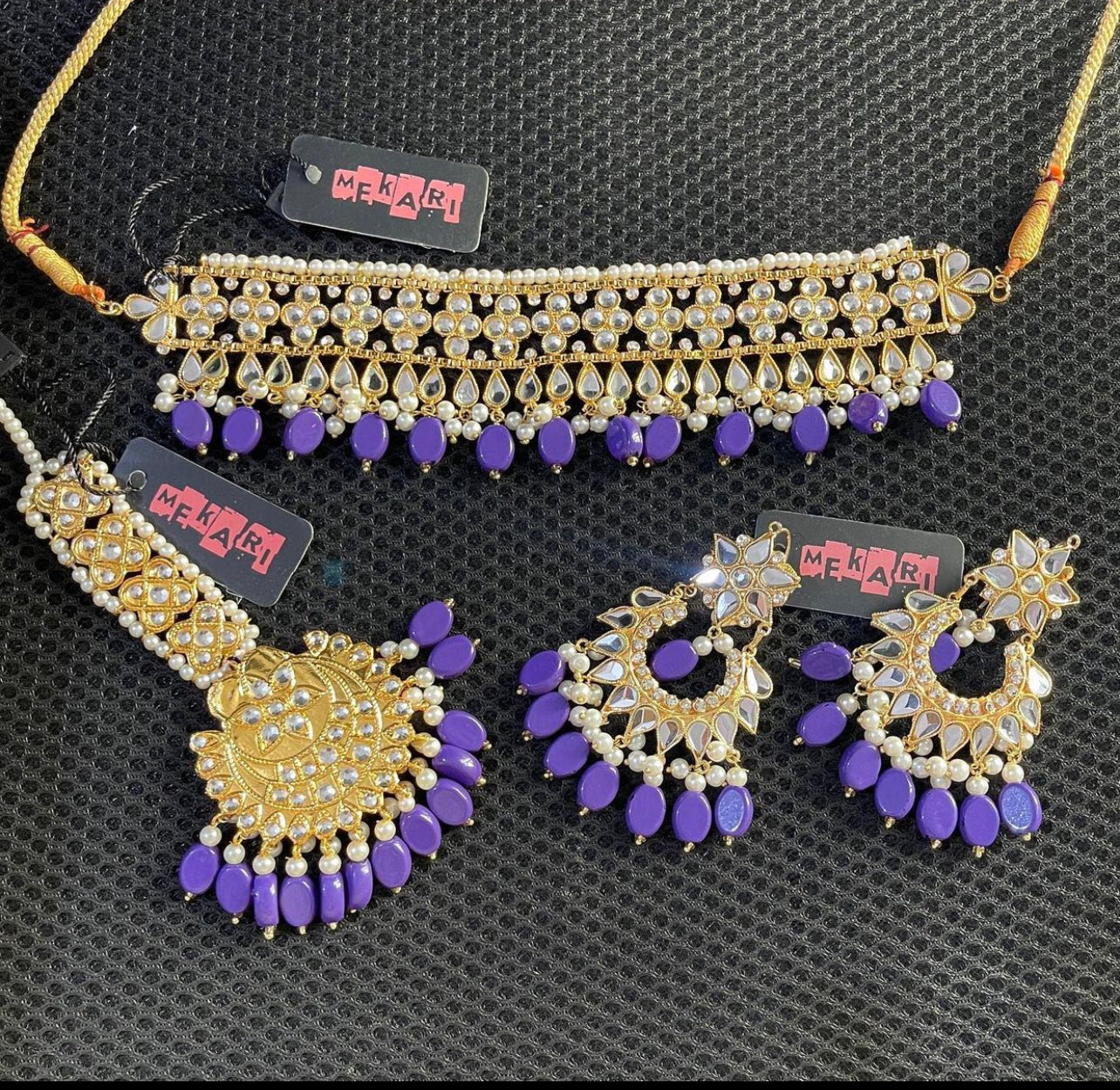 Mauviene Choker Set