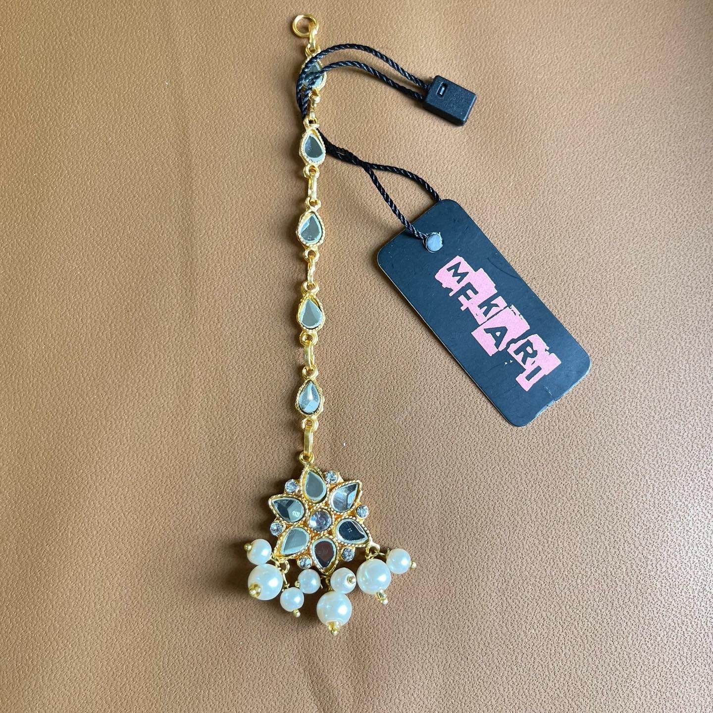Kundan Phool Teeka