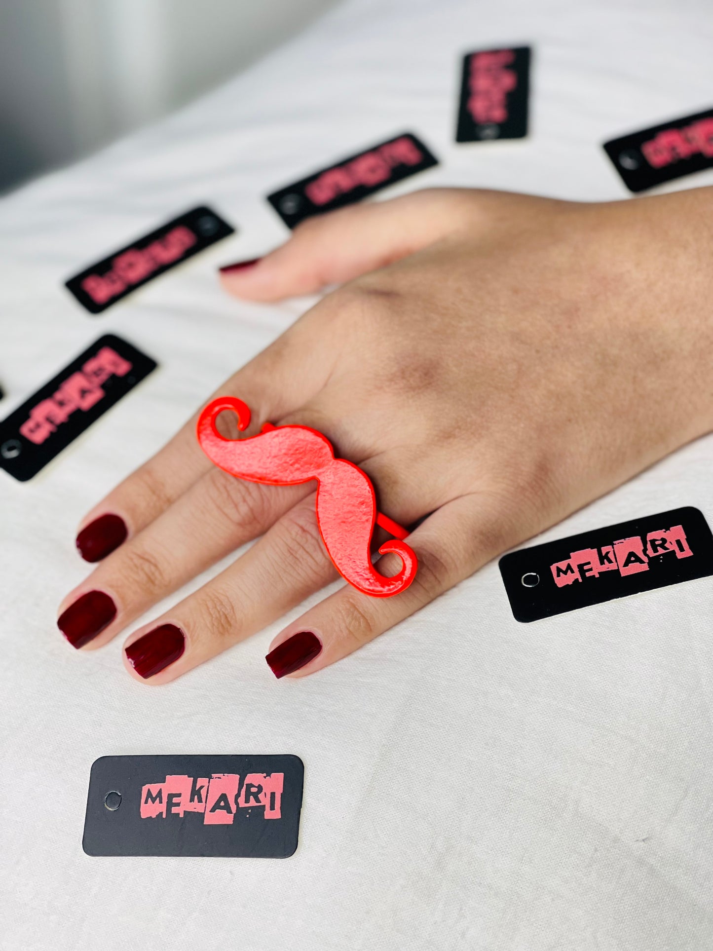MOUSTACHE RING