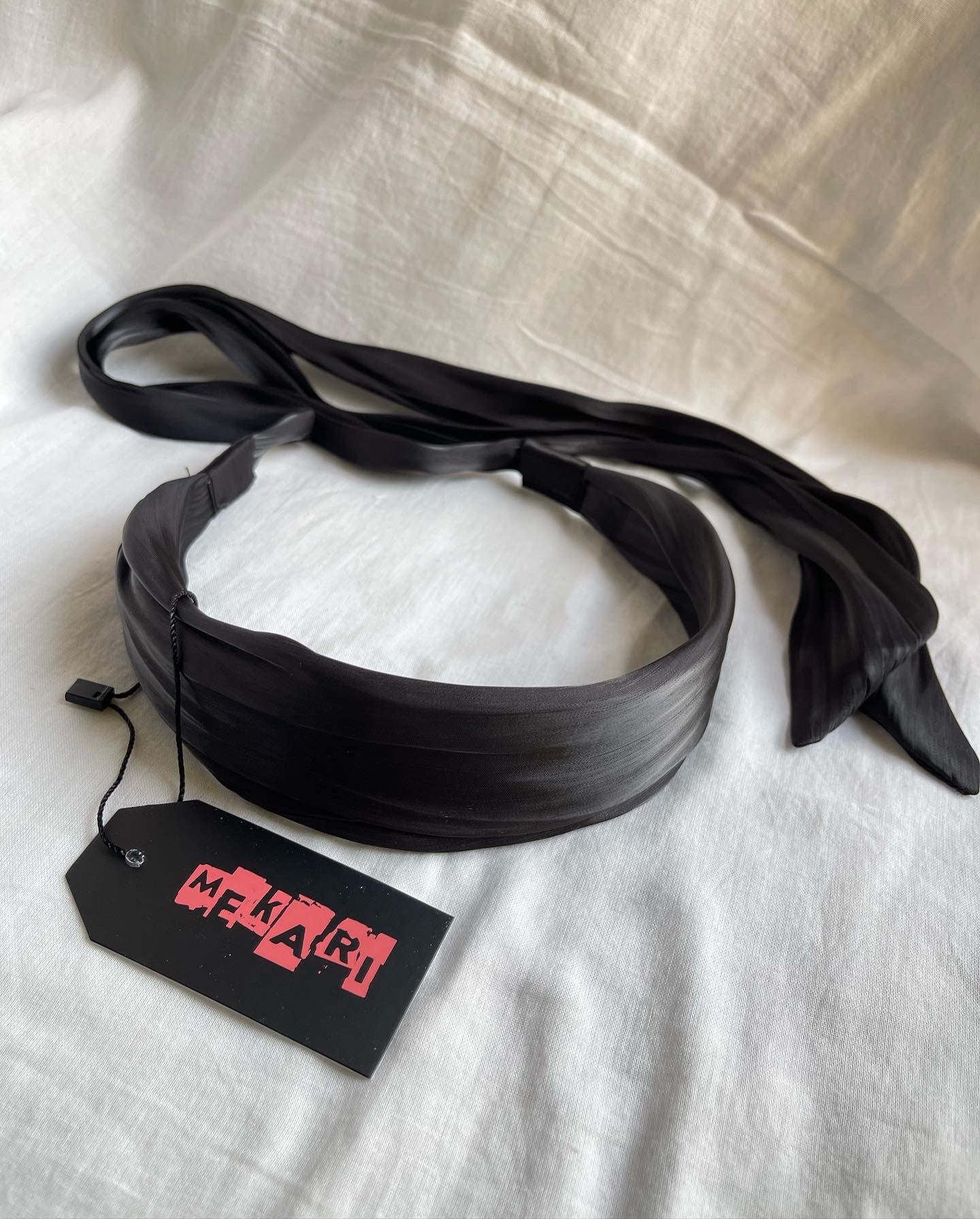 Silk Bow Band
