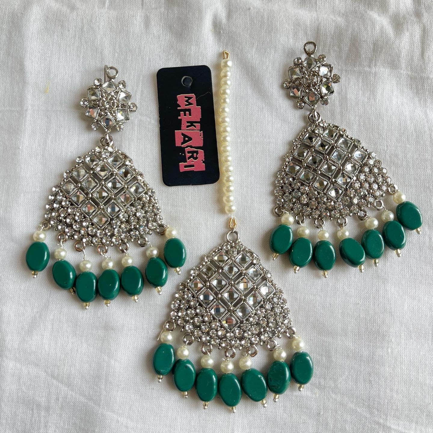 Nima Teeka Set