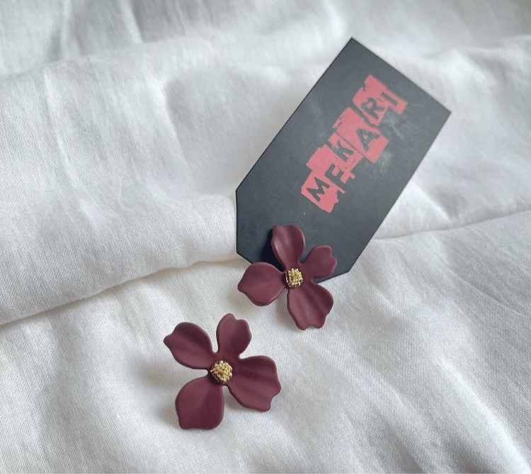 4 PETAL FLOWER STUD