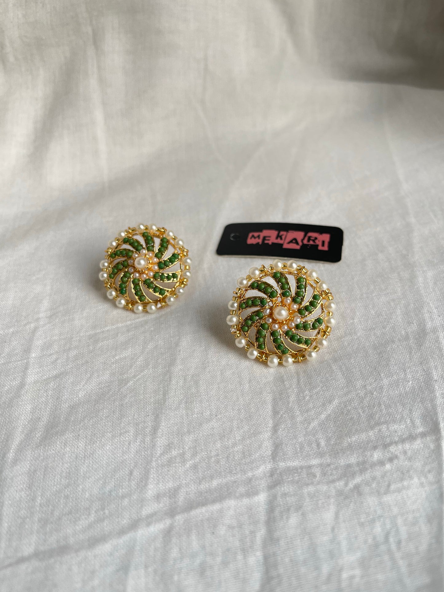 Nauratan Studs