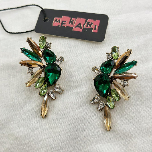Bumble Bee Studs