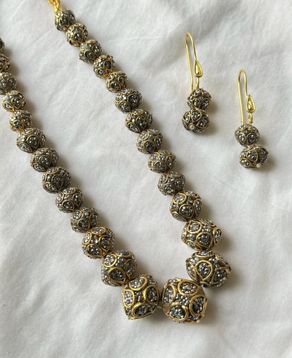 Ball Mala Set