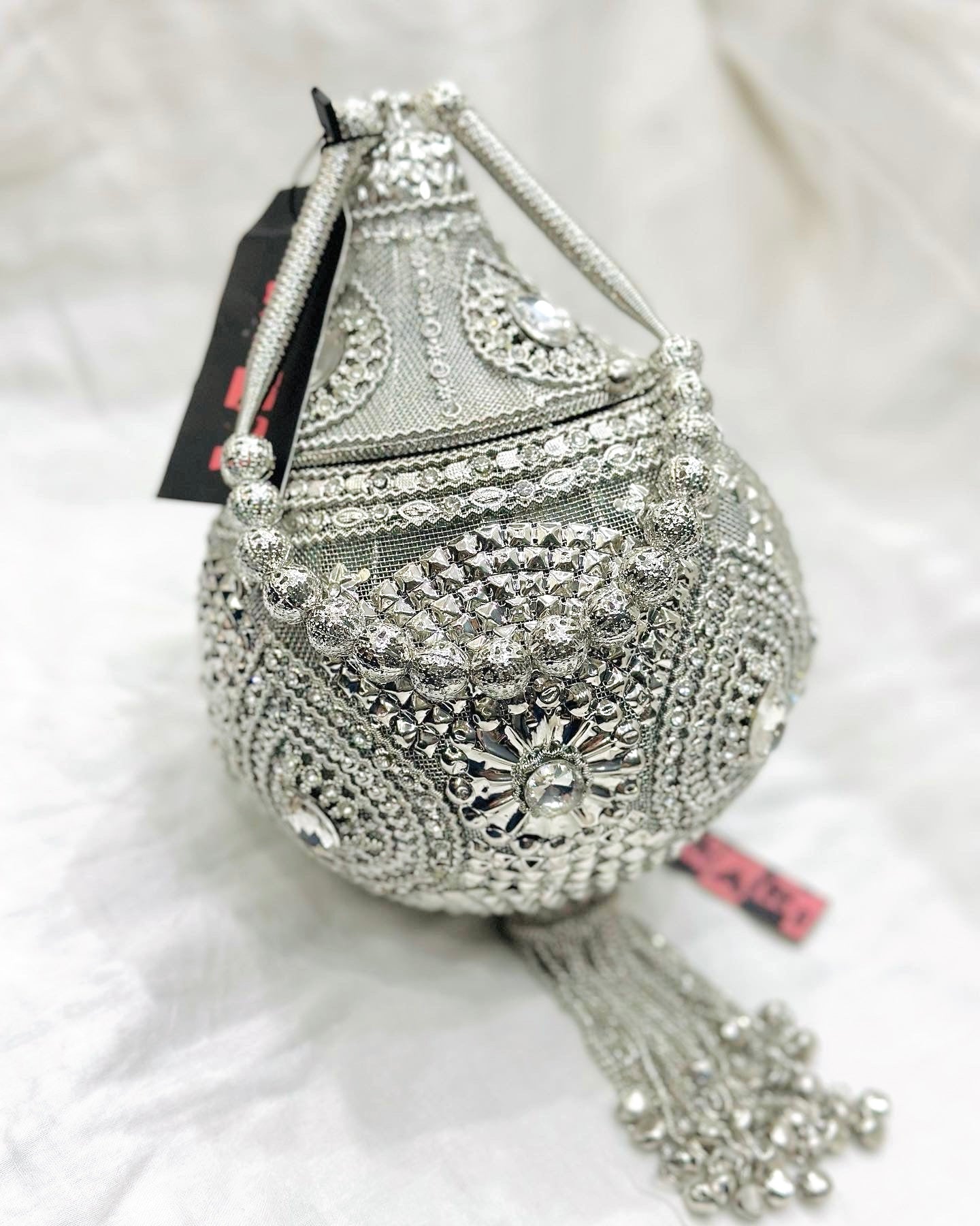 Silver Potli