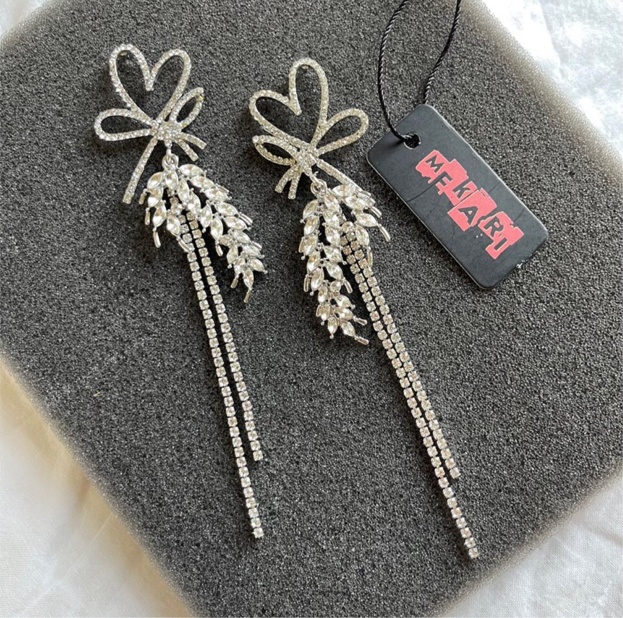 Elle Earrings