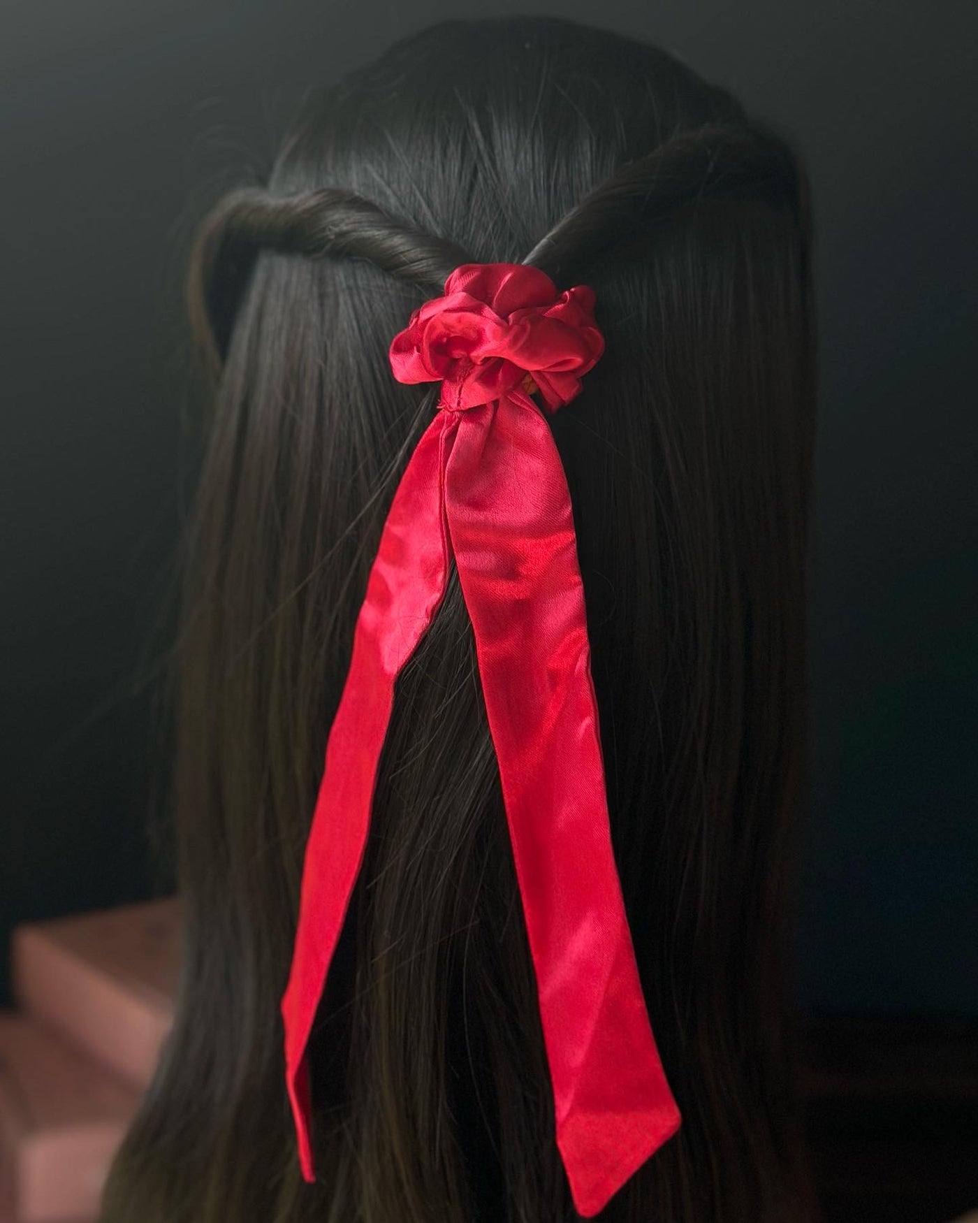Red Knot Scrunchie