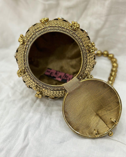 Vintage Potli