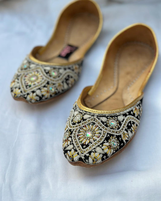 Anarkali Khussa